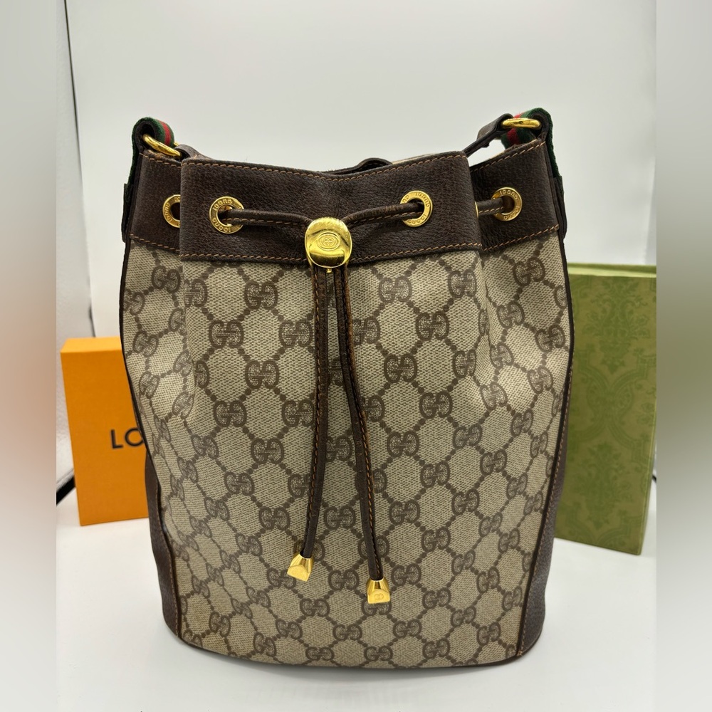 Gucci Leather Vintage Bucket bag  Very good condition  Brown, Leather
